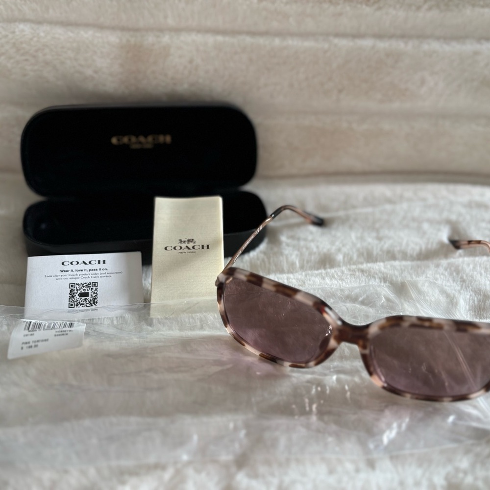 Brand New Coach Women's Pink Tortoise Sunglasses
